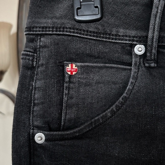 Hudson Collin Midrise Bootcut Crop Black Wash Stretch Jeans - Picture 4 of 14